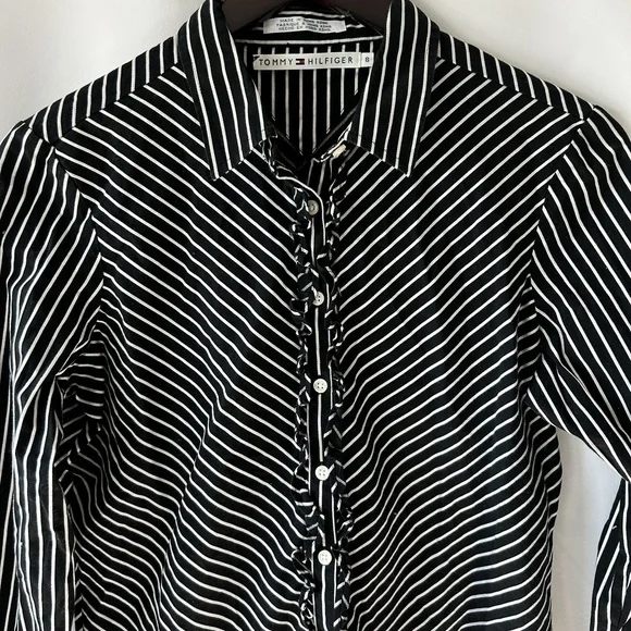 Tommy Hilfiger Women's Button Down Black & White Striped Ruffle Blouse Size 8 - Picture 2 of 11